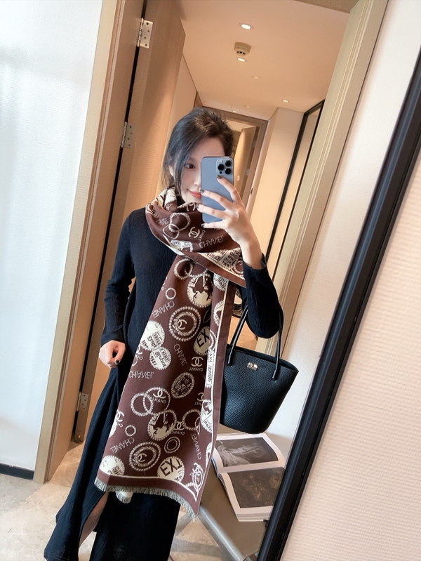 ブランドマフラー細部ディテール